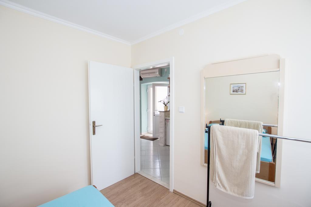 Radovcic Apartments And Rooms Trsteno Εξωτερικό φωτογραφία
