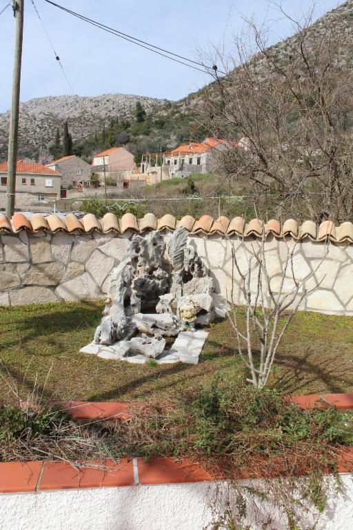 Radovcic Apartments And Rooms Trsteno Εξωτερικό φωτογραφία